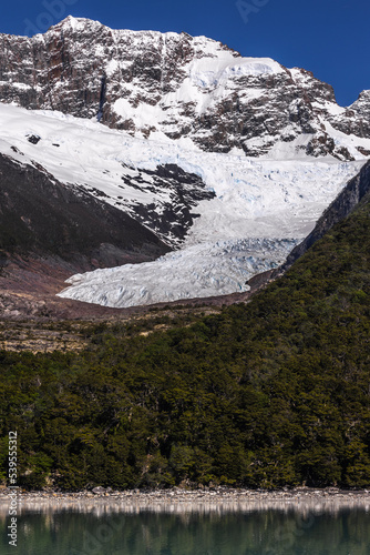 Glaciar spegazzini en primavera photo