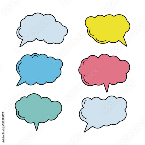 Set of doodle speech bubble. hand drawn Bubbles collection on white background. Empty blank comment. Talk chat speak message. Vector illustration
