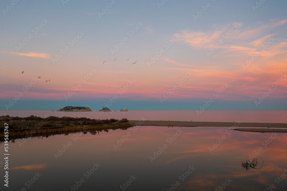 Fototapeta premium View of the Medes Islands during a colorful evening