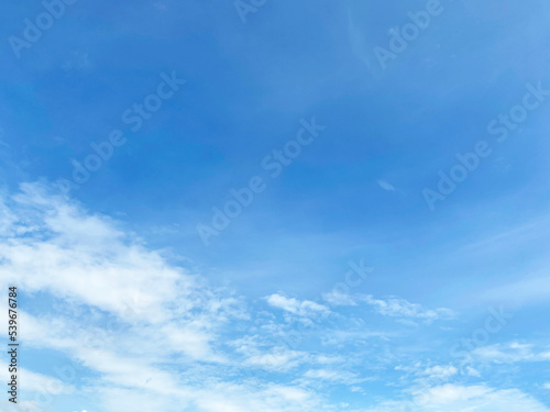 Fototapeta Naklejka Na Ścianę i Meble -  Beautiful cloud with blue sky natural background