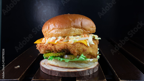 jucy Cheese burger / hamburger / black background / food / bun / chicken burger / 