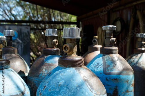 Acetylene and oxygen gas steel storage tanks for welding