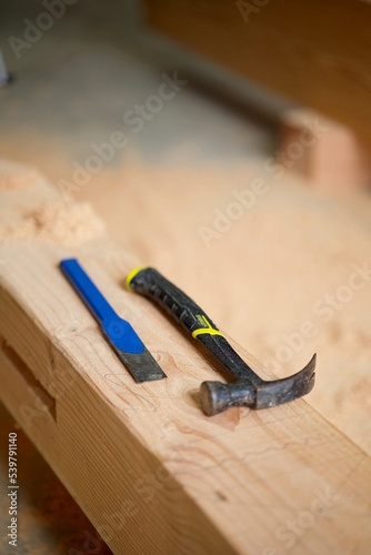 Outil marteau charpentier bois travail menuisier 