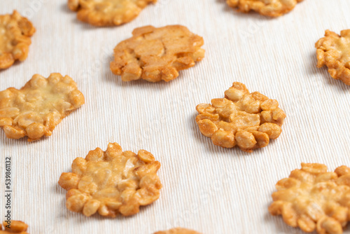 Home bake crunchy peanut cookies