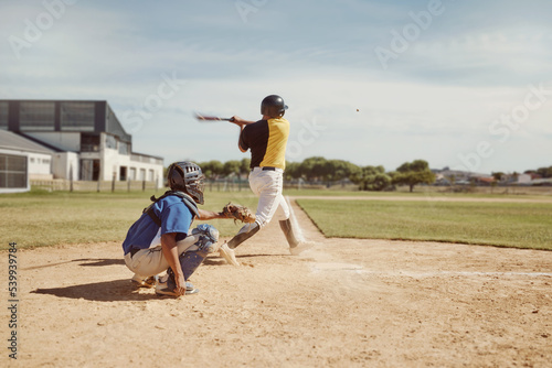 Canvas Print Baseball batter, baseball team and man with bat on field at competition, training game or match