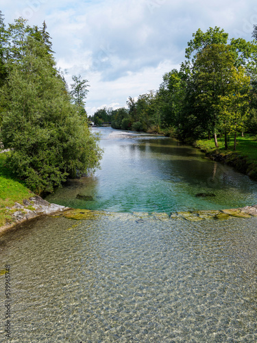 Die Weißach, Fluss in Oberbayern entwässert Kreuther-Tal im durch des Bayerischen Waldes und mündet in den Ringsee - Tegernsee photo