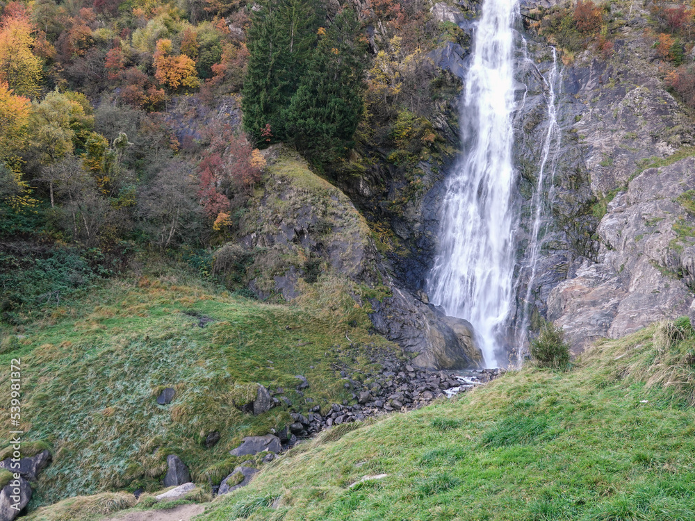 Partschinser Wasserfall bei Naturns Partschinser Wasserfall bei Naturns