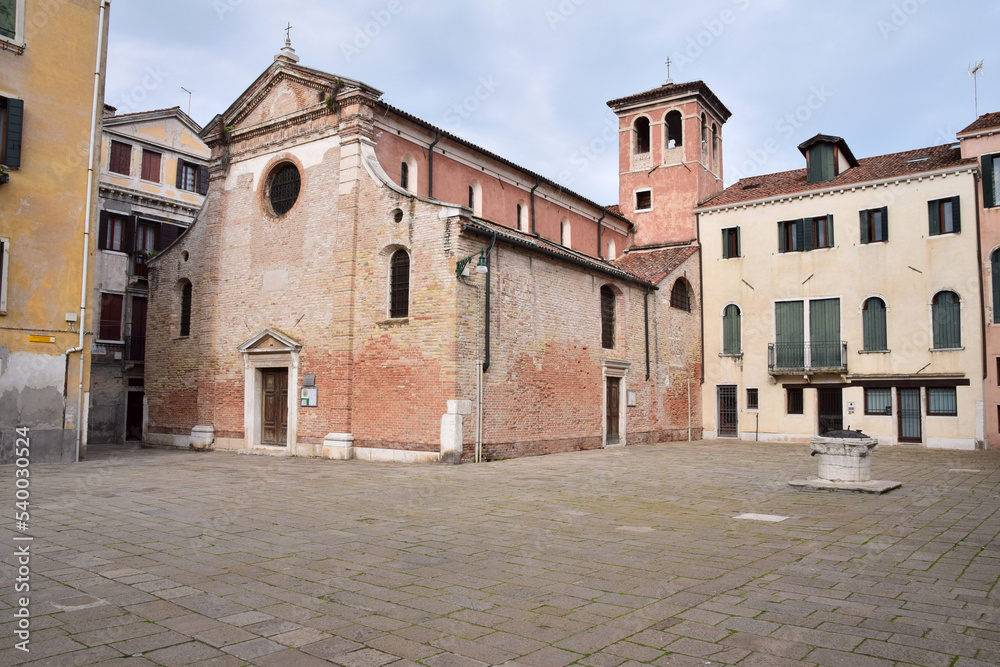 Le Campo et la Chiesa San Zan Degolà (XIème siècle)