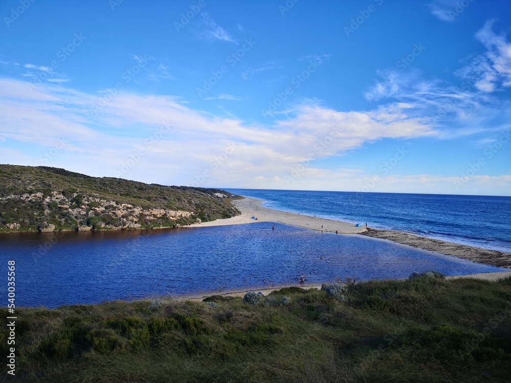 Obraz premium The river and the ocean, almost together!!