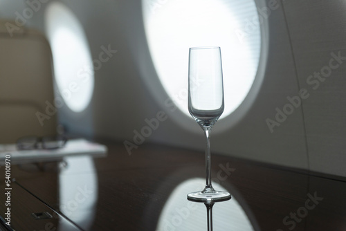 Jet interior champagne