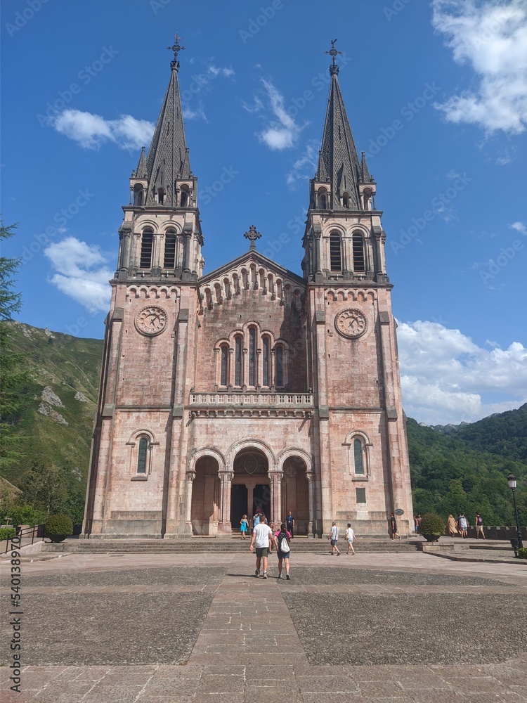 Iglesia de Covadonga, Asturias