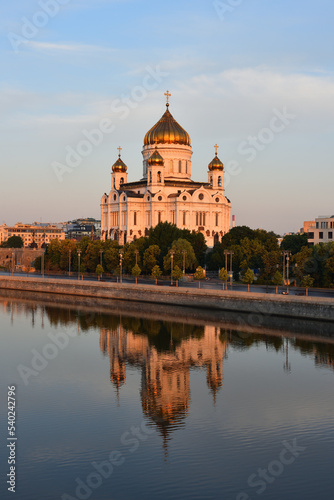 The Cathedral of Christ the Saviour and Prechistenskaya Embankment in the morning. Moscow, Russia. © Pavels