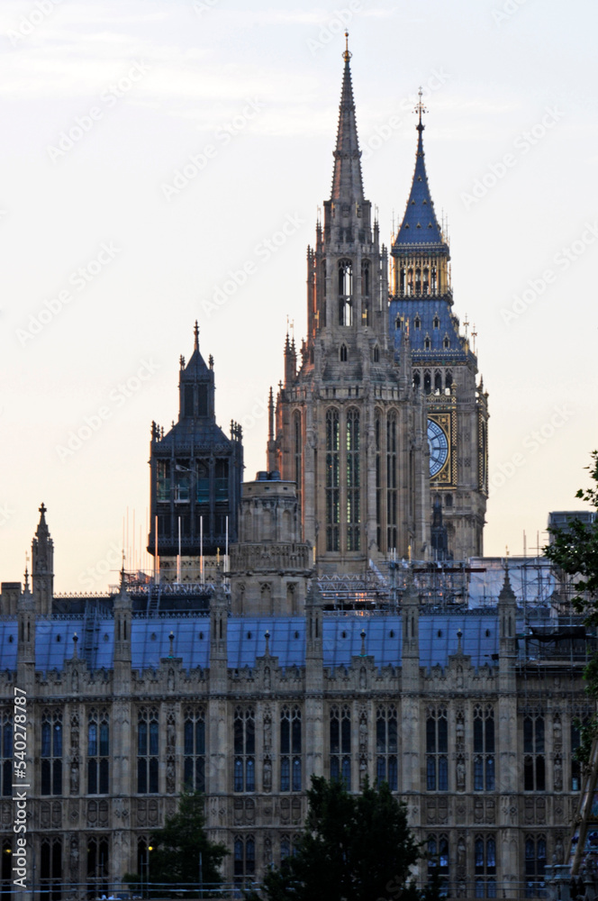 Big Ben and the Houses of Parliament, Westminster, London, England