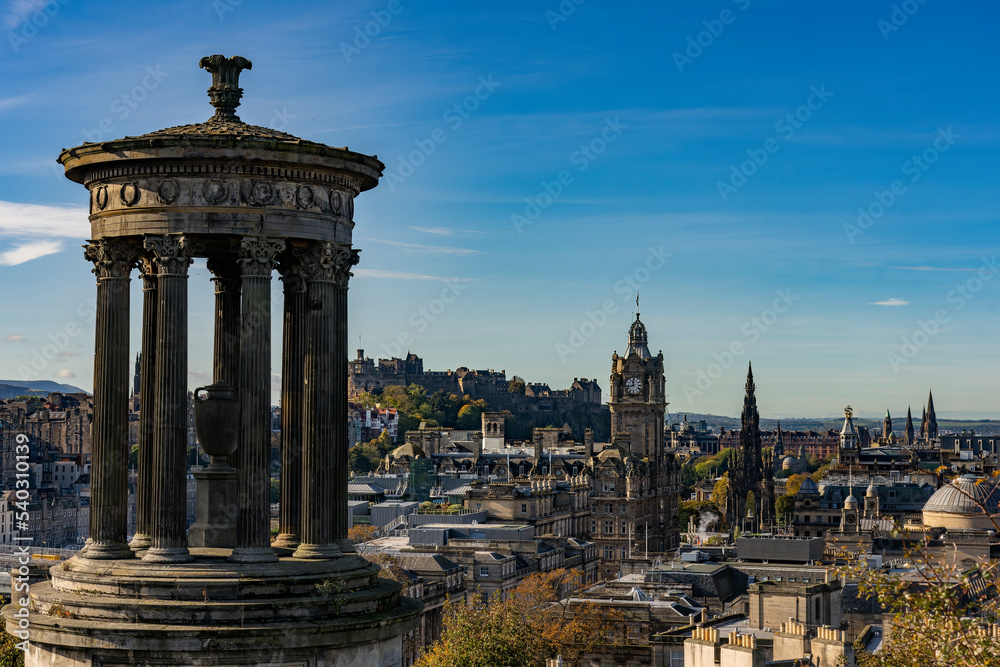 Panoramic view of Edinburgh old town in Scotland