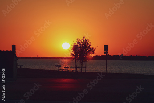 Sun setting on lake 