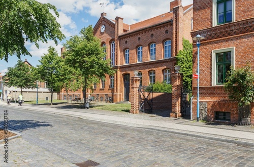 Wittenberge ist eine Stadt an der Elbe. Sie gehört zum Landkreis Prignitz im Bundesland Brandenburg und nennt sich selbst das Tor zur Elbaue.
