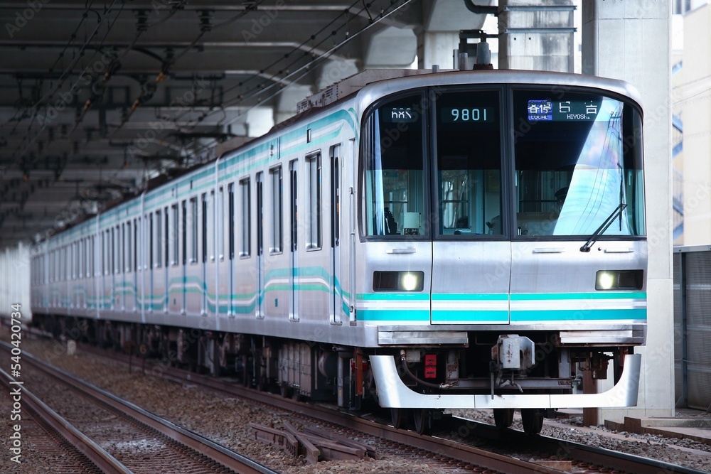 通勤電車 東京メトロ南北線9000系