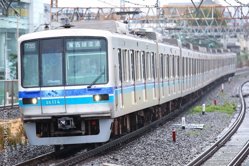 通勤電車 東京メトロ東西線05系