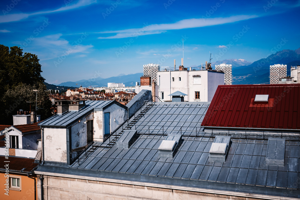 Les toits de la ville, toiture en zinc