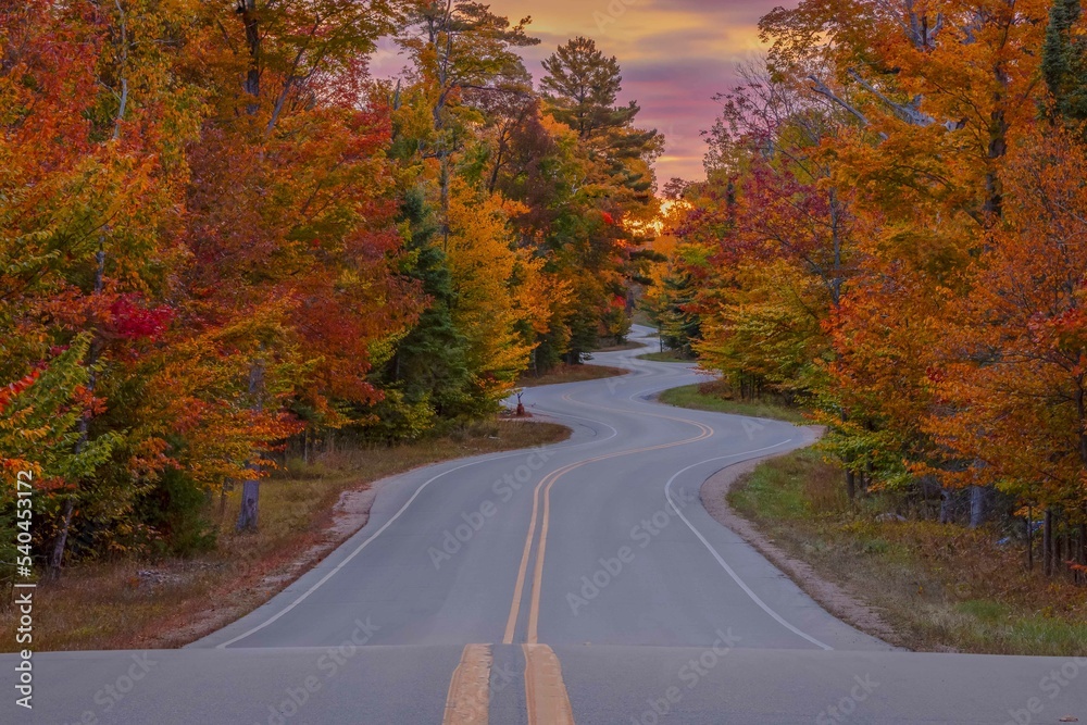 Naklejka premium Windy Road - Wisconsin