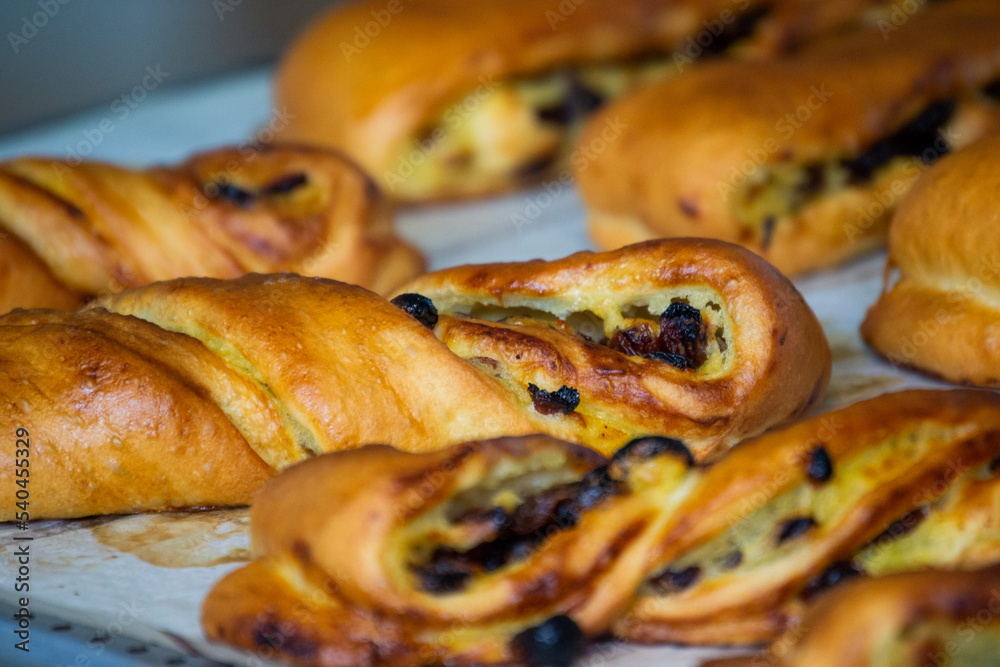 baked croissants, koffiebroodjes baked croissants, koffiebroodjes