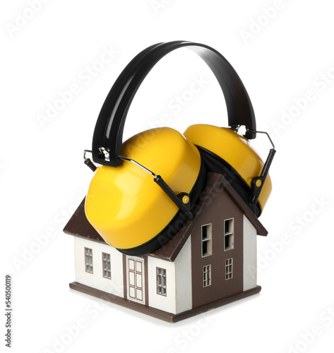 Hearing protectors with hou...