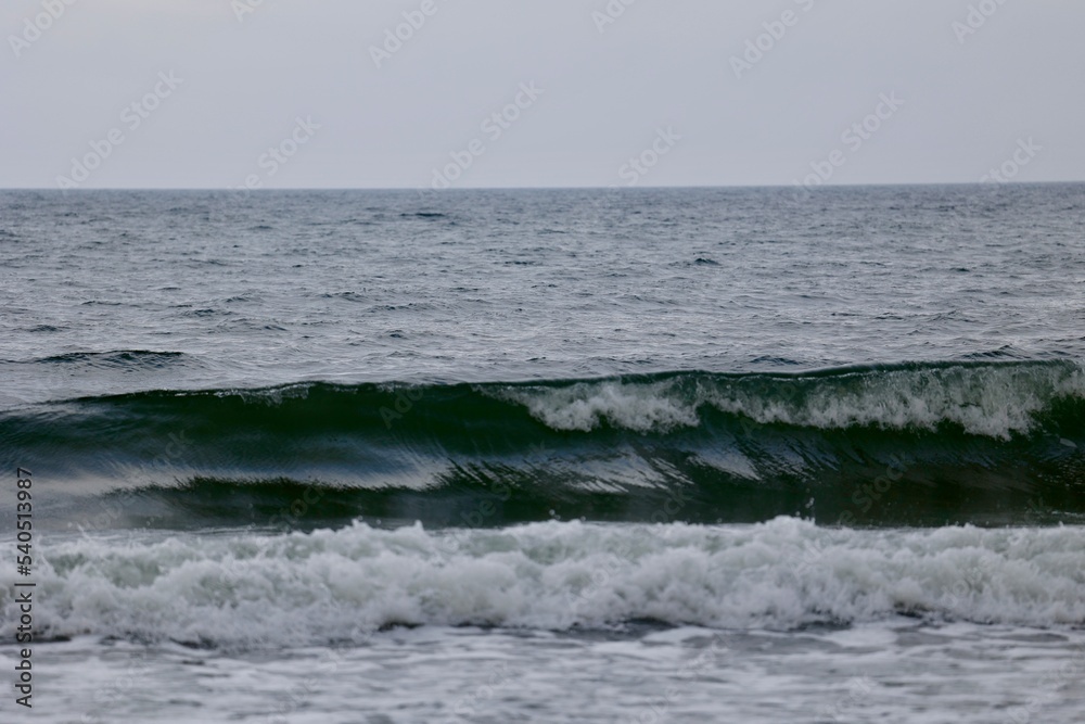 Fototapeta premium waves on the beach