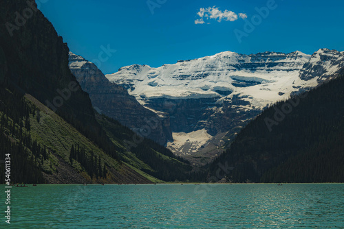 lake louise banff national park country