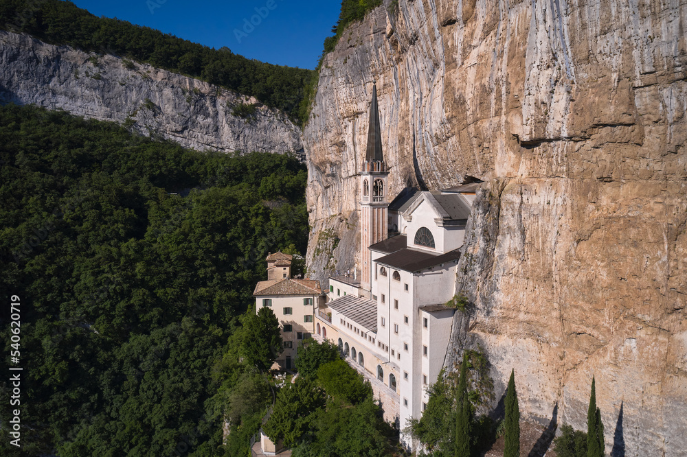 Schone Madonna Della Corona Ebenbildnull
