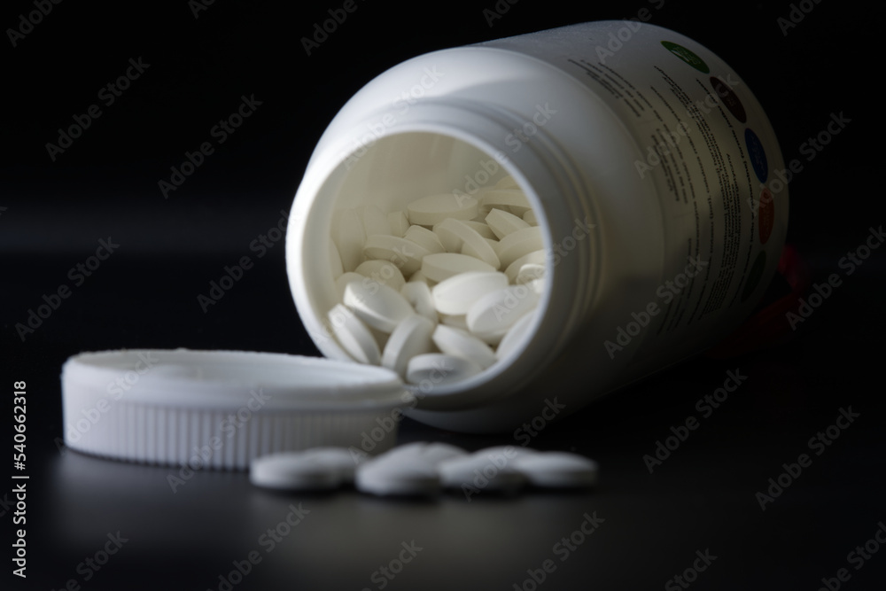 Tablets containing iodine Sodium iodide and Potassium iodide for use in