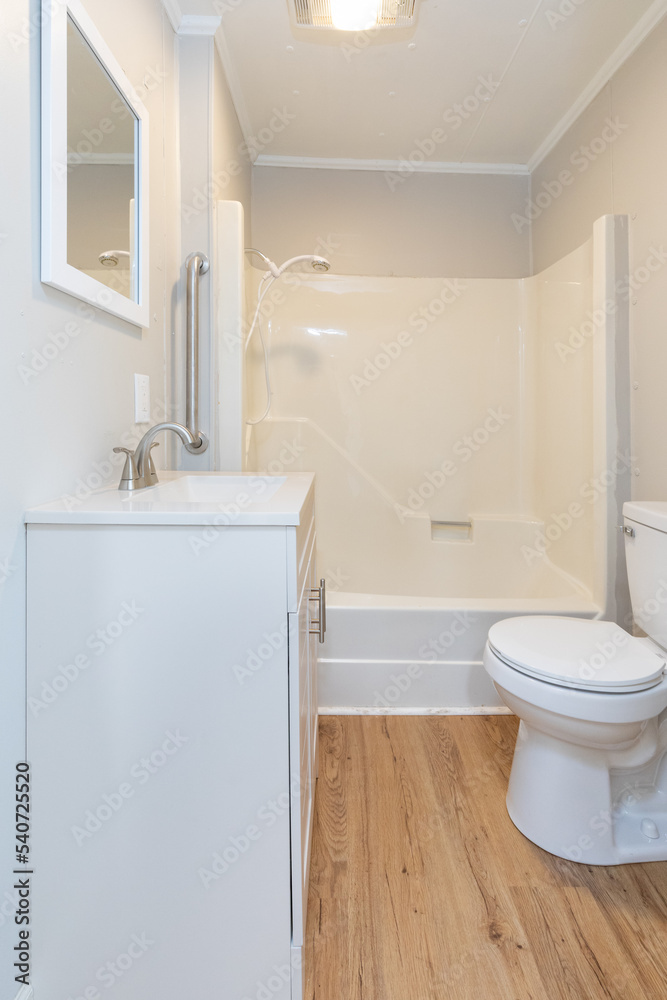 bathroom bathroom