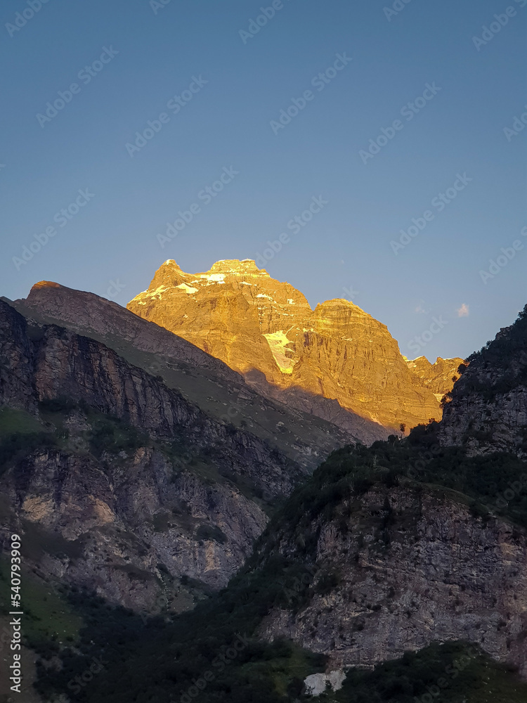 Obraz premium mountains in the morning