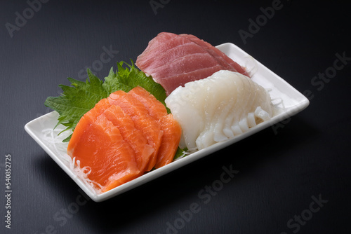 刺身の盛り合わせ sashimi 