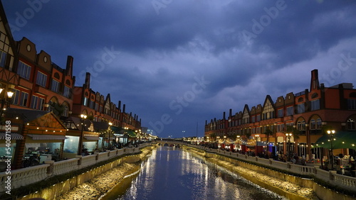 city canal at night © Jimmy