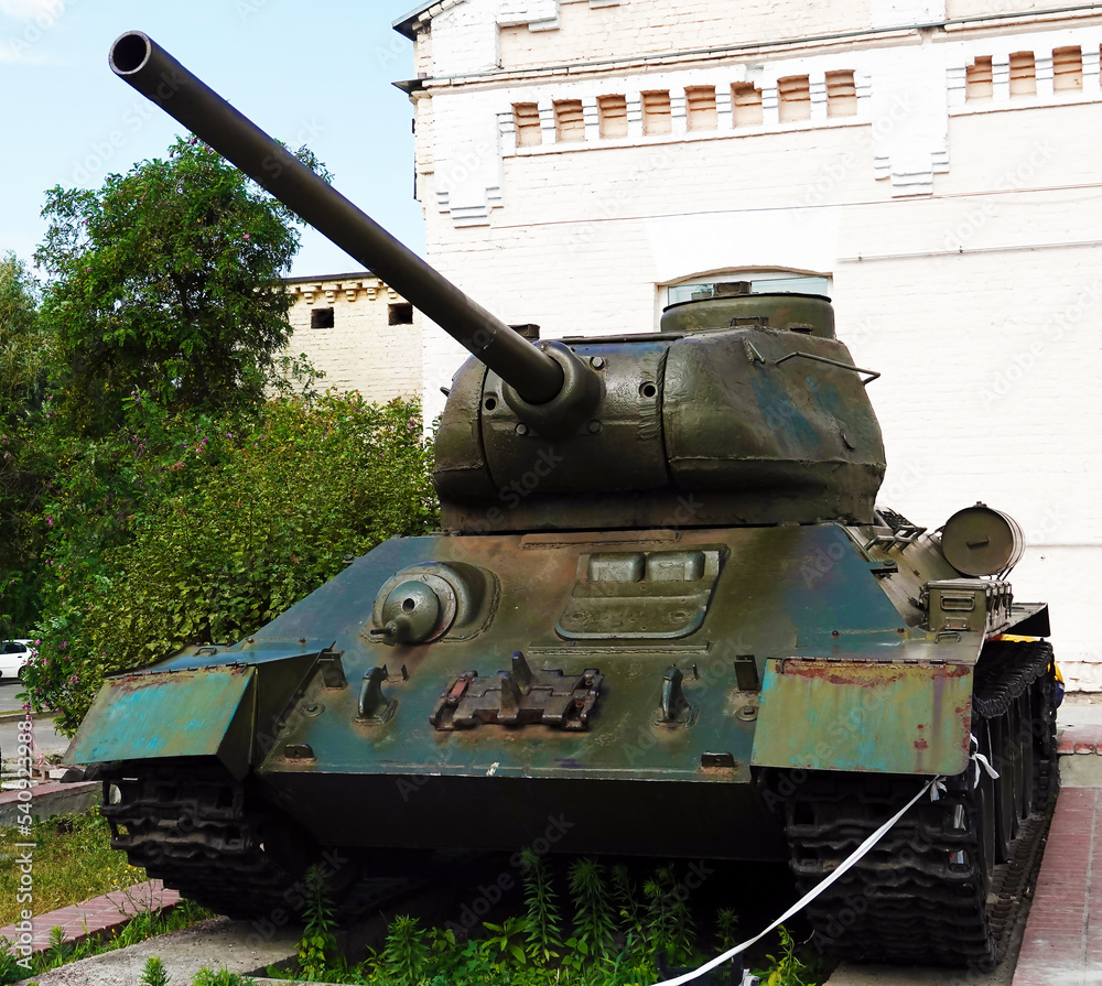 Medium tank T-34 in the museum Medium tank T-34 in the museum