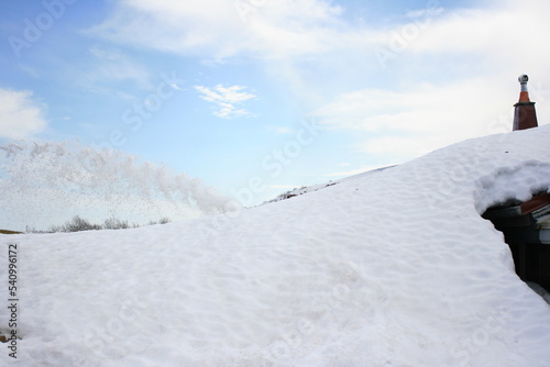 Déneigement de la route des crêtes neige ouverture route des crêtes neige froid turbine