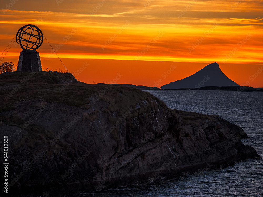 Fotografija Arctic Circle in sunset
