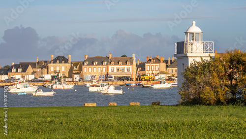 Obraz na płótnie Barfleur, Manche (Normandie) w salonie