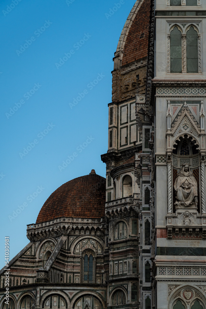Beautiful close-up shot of the cathedral of santa maria in florence