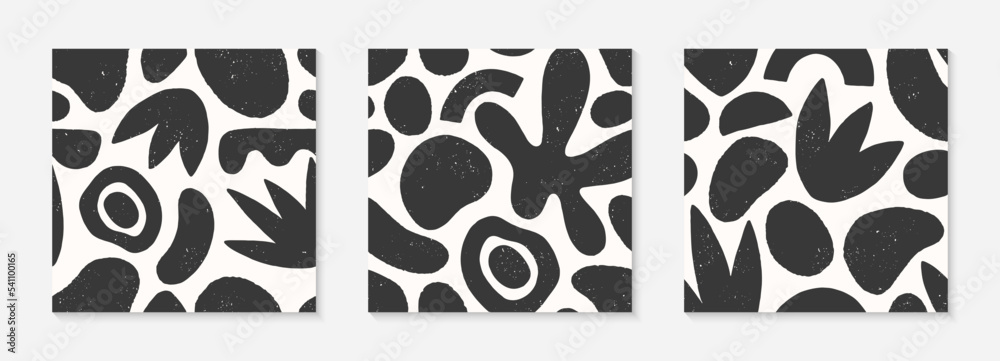 Fototapeta premium Set of black and white seamless patterns with hand drawn organic shapes,doodles and elements.Natural forms.Vector trendy designs for prints,flyers,banners,fabric,invitations,branding,covers.