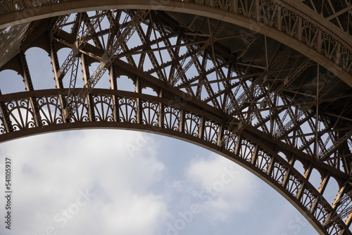 Eiffel Tower © Marc
