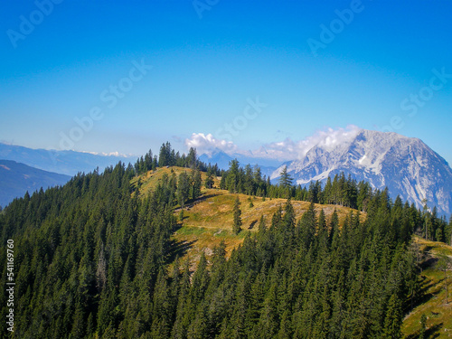 Aussicht auf die Bergwelt