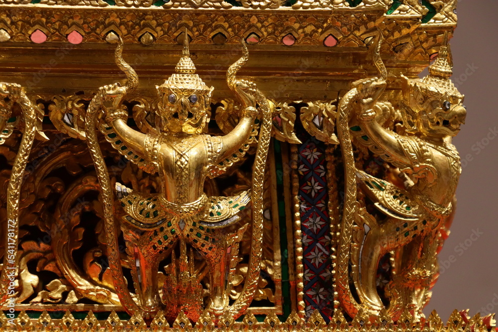 laithai - thai style filigree fine art by carving thai deity