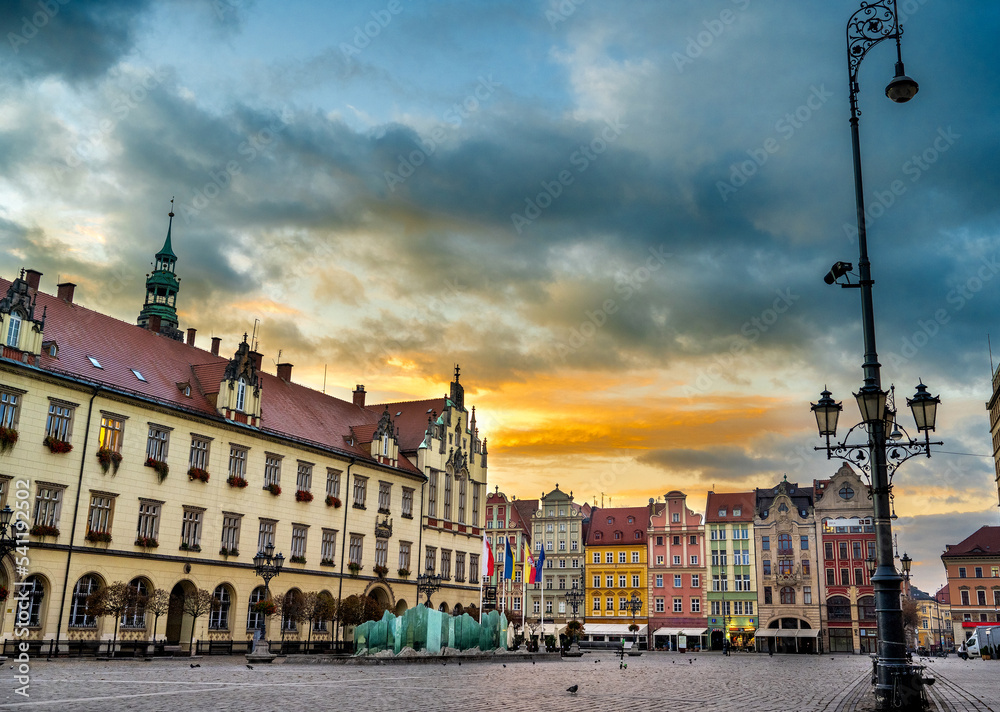 Wroclaw market square full of old colorful tenement houses