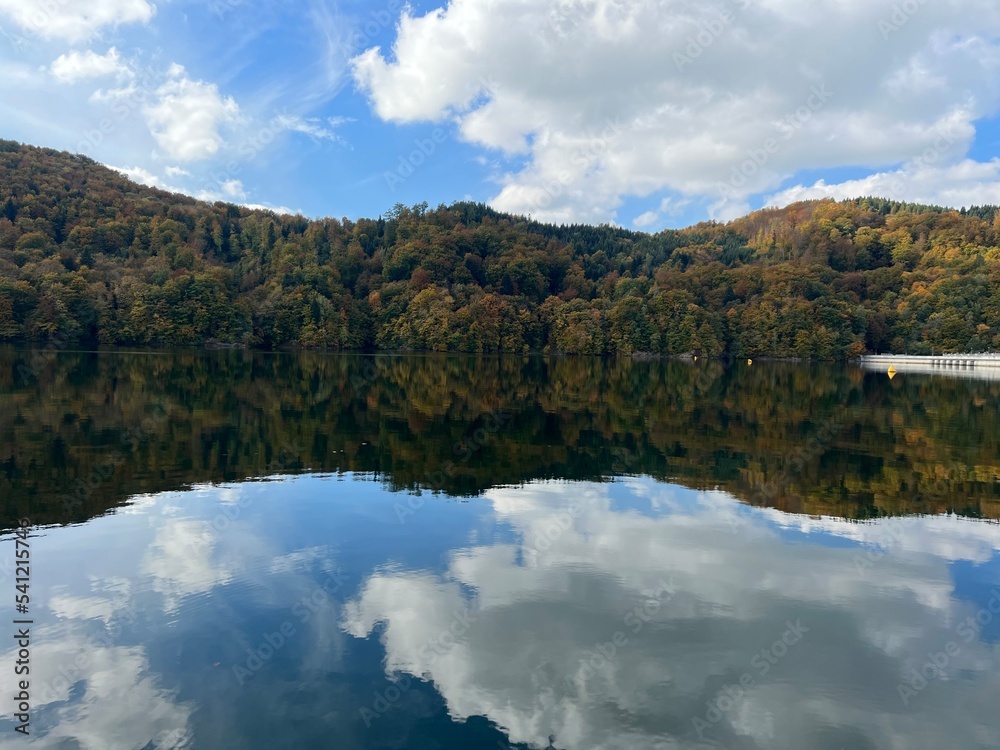 Jezioro Rożnów , Jezioro Rożnowskie ,Rożnów ,Zalew Rożnów , Tama Rożnów ,Tama w Rożnowie