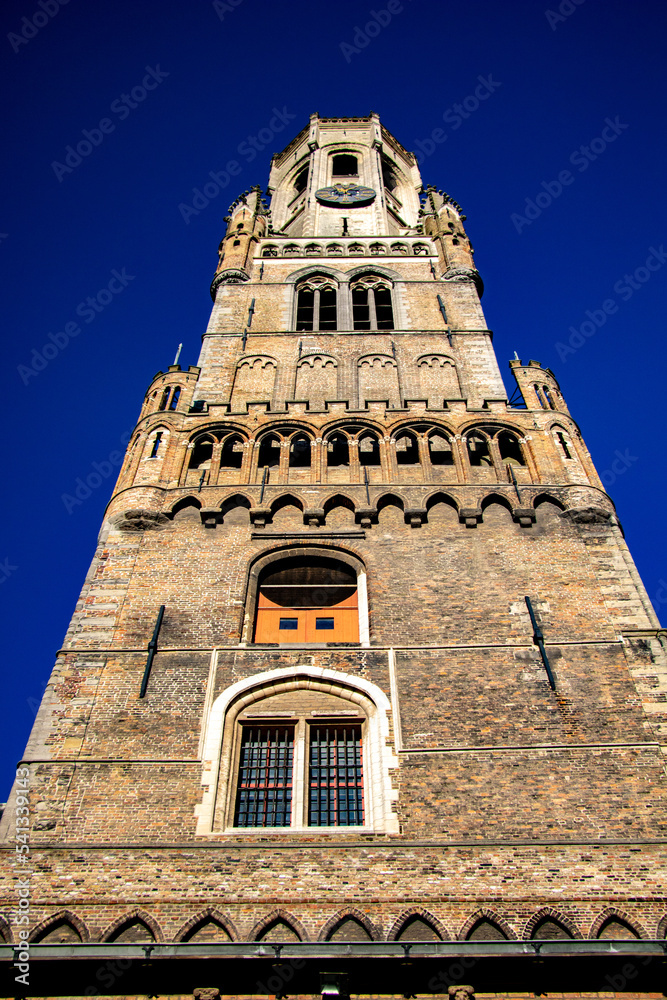 Obraz premium maisons, rues, et autres bâtiments de la ville de Bruges