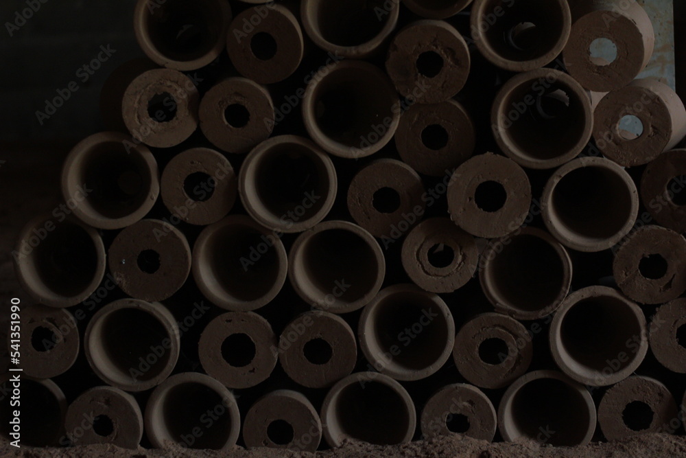 black and white background earthenware black and white background earthenware