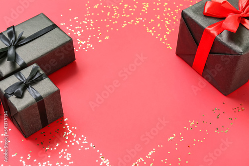 Black gift boxes with red a...