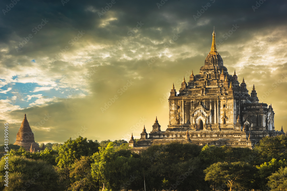 Thatbyinnyu pagoda in Bagan in Myanmar