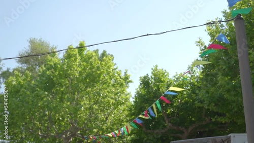 fanions de guinguette colorés